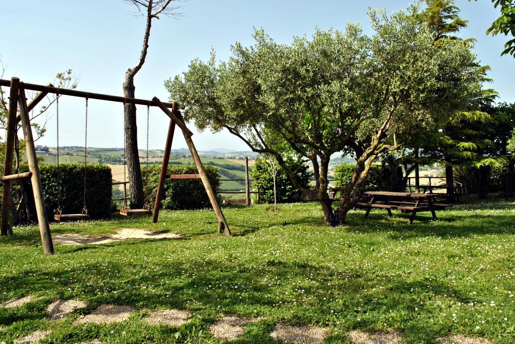 Agriturismo Oasi Belvedere Monte San Pietrangeli Exterior foto